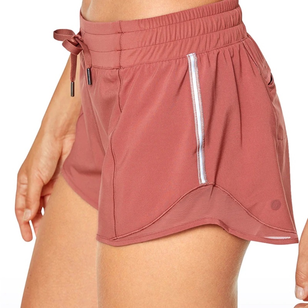 CRZ Yoga Feathery-Fit Mid-Rise Lined Shorts  2.5'' Size 4 Red Bronzer